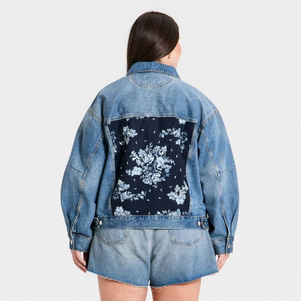 Women's Bandana Print Denim Jacket - Universal Thread Medium Wash 3X